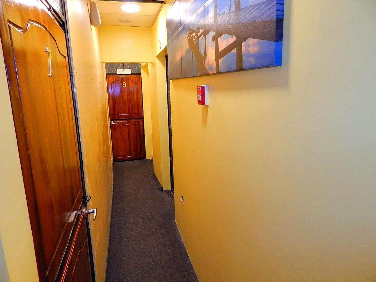 Olympus Plaza Hotel Quito Exterior photo